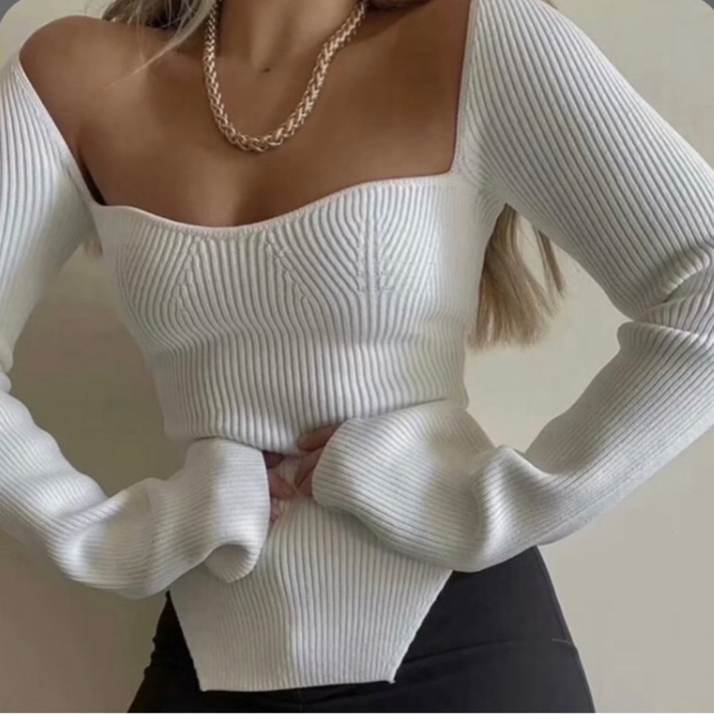 Scoop Neck Ribbed Sweater - Picture 3 of 6